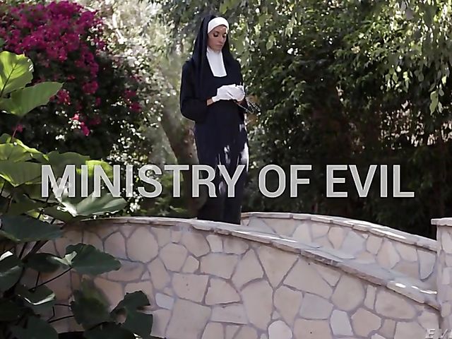 Silvia Saige - MILF nun anal 3some with the priests