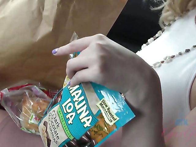 Melody Marks - GF car BJ on the way to the ocean