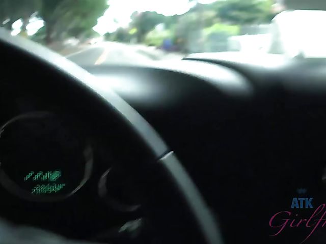 Melody Marks - GF car BJ on the way to the ocean