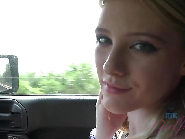 Melody Marks - GF car BJ on the way to the ocean