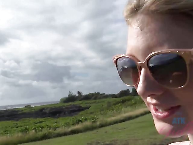 Melody Marks - GF car BJ on the way to the ocean