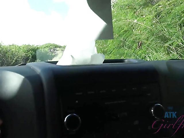 Melody Marks - GF car BJ on the way to the ocean