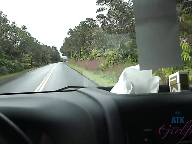 Melody Marks - GF car BJ on the way to the ocean