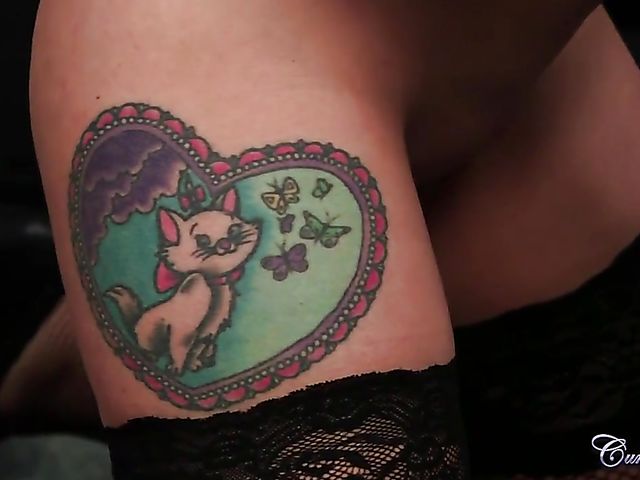 Belle Ohara gets cum on glasses in her office