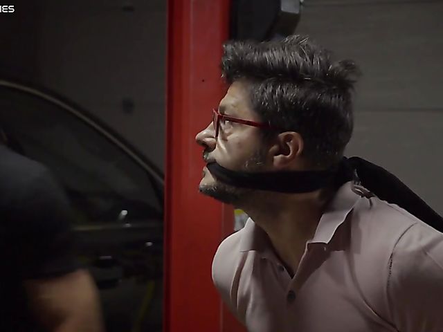 Romanian euro MILF Shalina Devine is horny in the garage