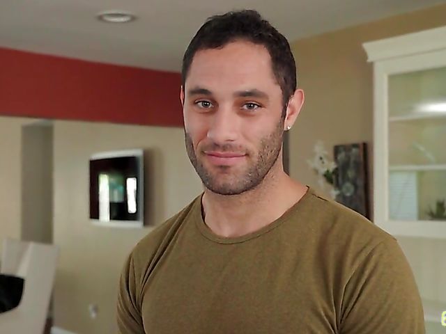 Young petite sister Mackenzie Moss wants to fuck her stepbrother