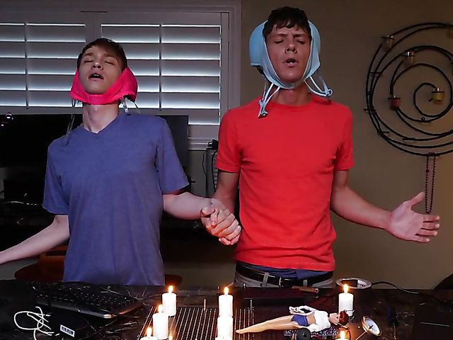 Mercedes Carrera - MILF bathroom threesome with two boys