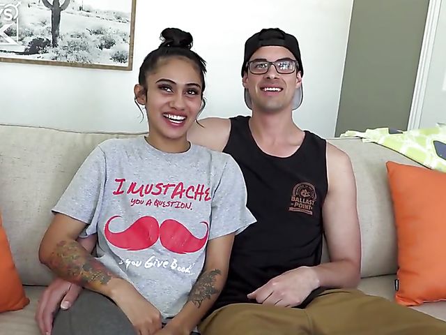 Zeek Simons & Mia Thomas - Watch nerd fuck a lovely girl