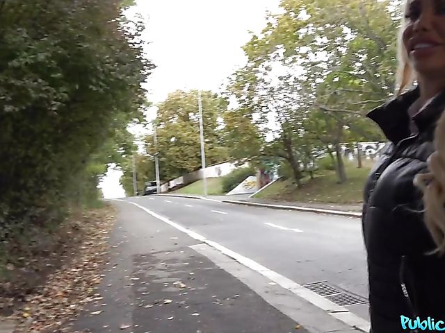 Tori Cummings - MILF big tits in public and sex on the stairs