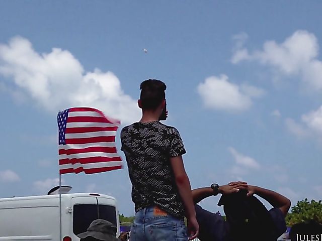 Miami Beach ass shake and deep anal with Kissa Sins