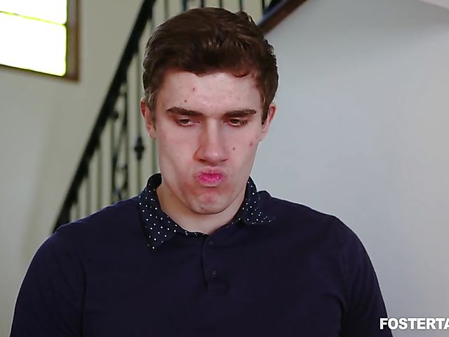 Alix Lynx & Athena Faris - MILF teaches teen couple