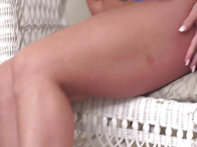 Hot bodied Cali Carter anal with a lucky boy