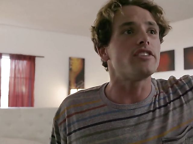 Amnesiac Tyler Nixon fucks dirty MILF Sovereign Syre