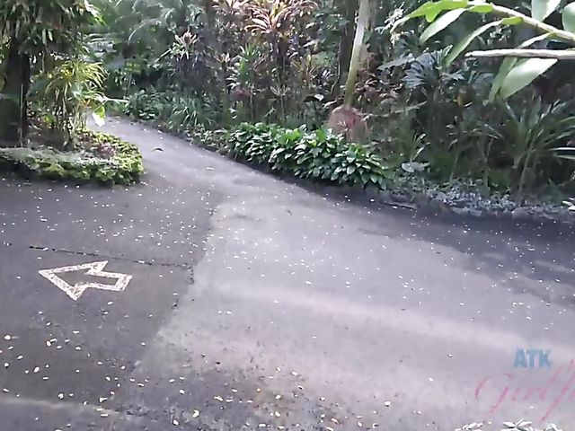 Sex adventures of cute young Melody Marks