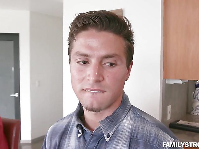 Sneaky ripped jeans fuck with his hot stepmother Melissa Lynn