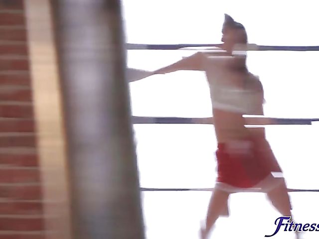 Lesbian fitness trio Lexi Dona, Tasty Stacey and Tiny Tina