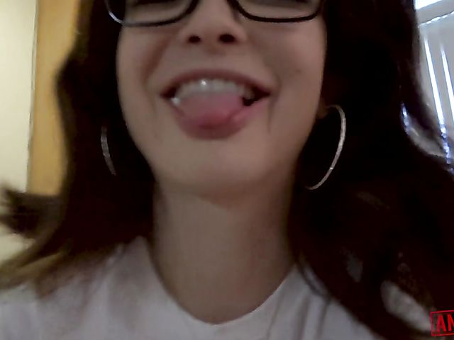 Tiny anal girl with glasses Jane Wilde gets assfucked