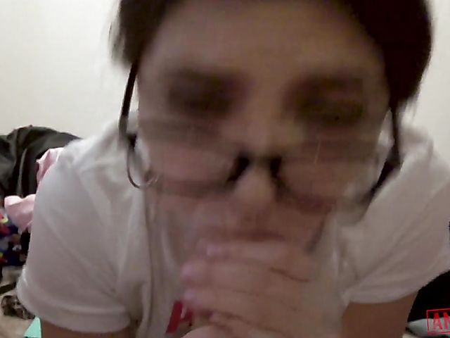 Tiny anal girl with glasses Jane Wilde gets assfucked