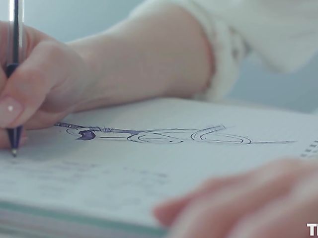 Bondage solo and kinky masturbation with Alice Shea who is curious about ropes and knots