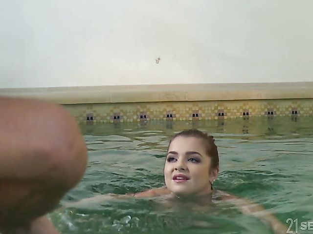 Renata Fox - Redhead feet are fucking sweet