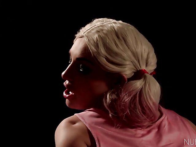 Harley Quinn Birds Of Prey porn parody with Lacy Lennon