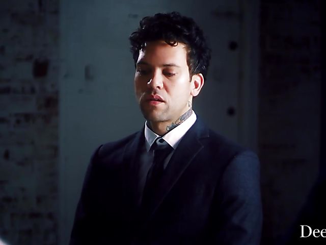 Addie Andrews and Small Hands have wild sex in the dark of the bedroom