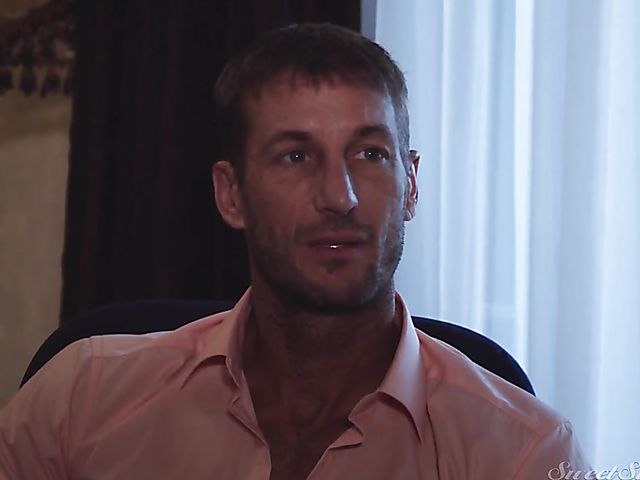 Ryan Mclane enjoys Riley Reyes' milf natural tits and pussy in the night on Valentine's Day