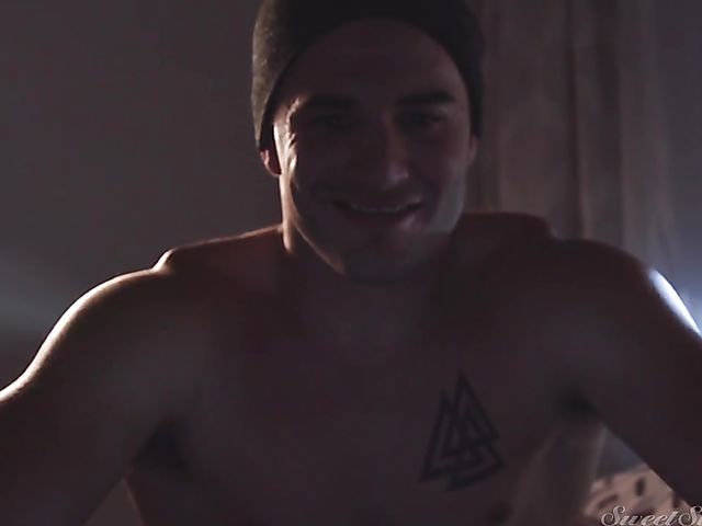 Ryan Mclane enjoys Riley Reyes' milf natural tits and pussy in the night on Valentine's Day