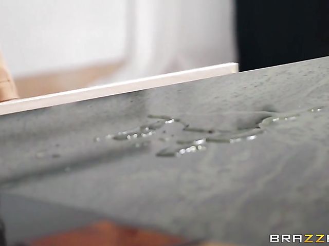 Hot estate agent in high boots Katana Kombat riding cock