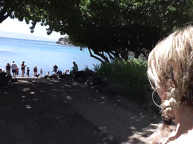 Nude beach girlfriend Jane Wilde shows it all