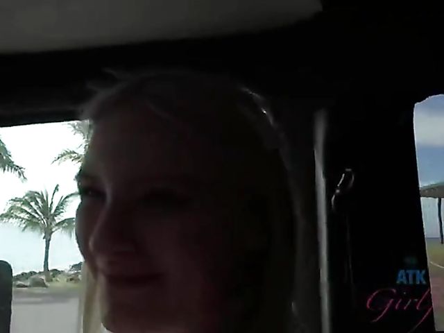 Outdoor POV and beach fun with naughty girlfriend Melody Marks