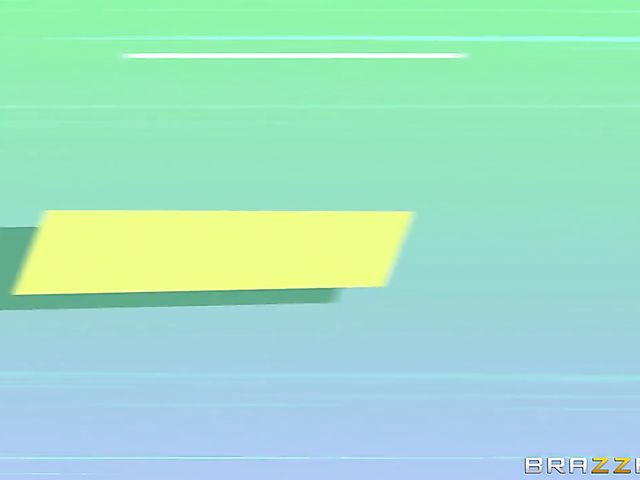 Katana Kombat and Abella Danger lesbian squirt workout