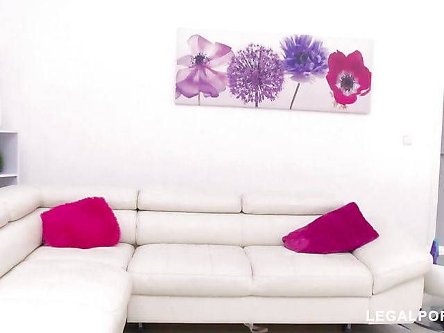 Behind the scenes anal with Cindy Shine vs 3 black and white cocks