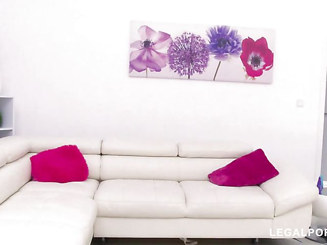 Behind the scenes anal with Cindy Shine vs 3 black and white cocks