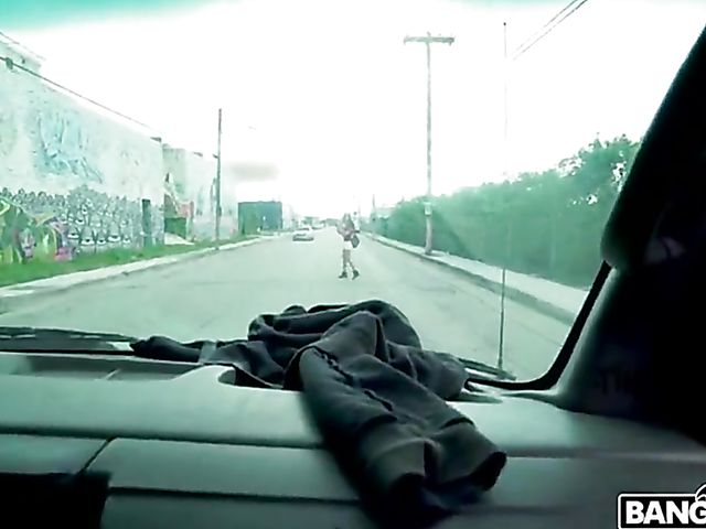 Redhead slut Missy Robins gets cash for sex in a van