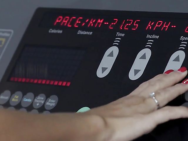 Lesbian gym babes Soyivania and Tina Kay go to the shower