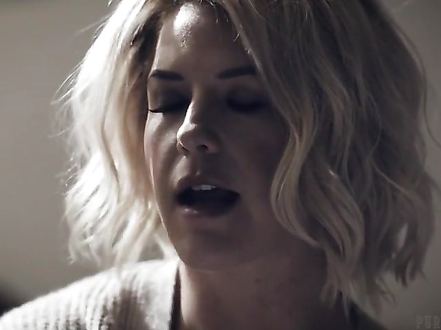 Hot mom Kit Mercer helps her injured stepson