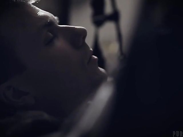 Hot mom Kit Mercer helps her injured stepson