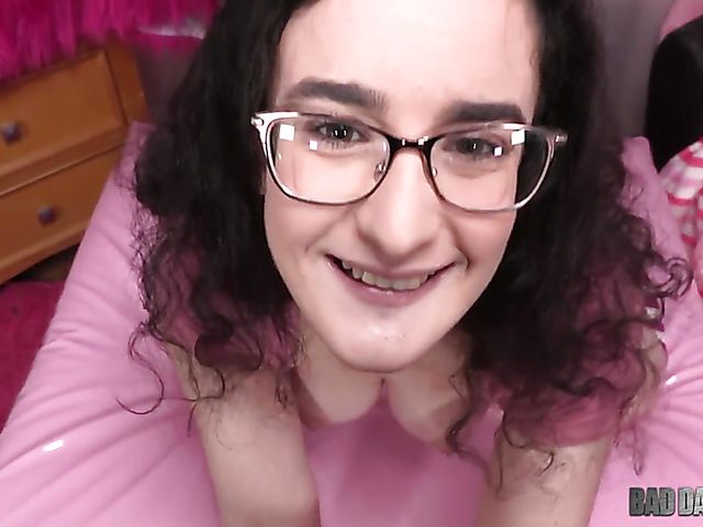 Daddy's girl with glasses Lyra Lockhart enjoys sex POV