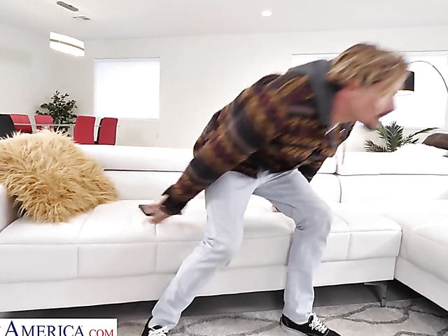 Elle McRae & Tyler Nixon - Mom and sons friend have a good time fucking