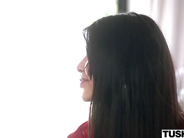 Lady Dee -  Stunning brunette anal session by the pool