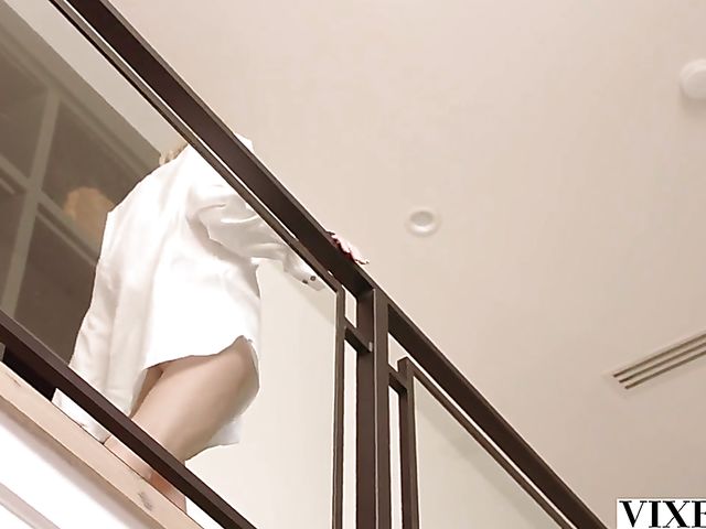 Blonde babe Sky Pierce gets wild with Mick Blue