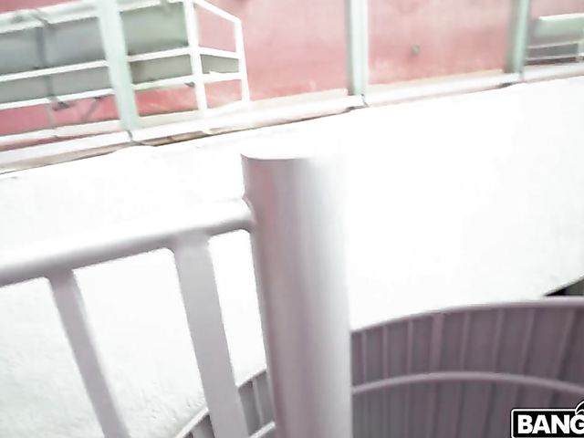 Jessie Saint - Small pretty blonde blowjob in bed and on the balcony