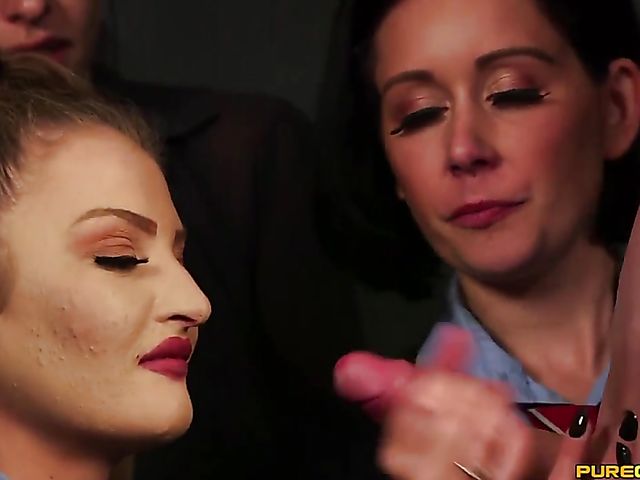 CFNM humiliation and blowjob at school with Belle O'Hara, Charlie Monaco, Evie Love and Tindra Frost