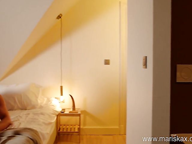 Luna Rival - Young French maid anal with a muscle man