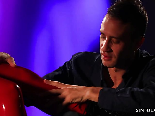 Sex session in the dark with busty latex lady Angel Wicky