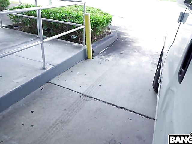 Slut Lexxi Steele with perfect boobs gets picked up and fucked in the streets of Miami