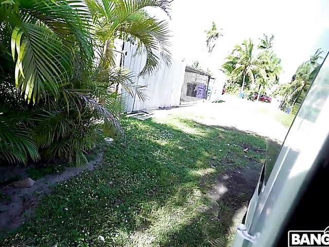 Slut Lexxi Steele with perfect boobs gets picked up and fucked in the streets of Miami