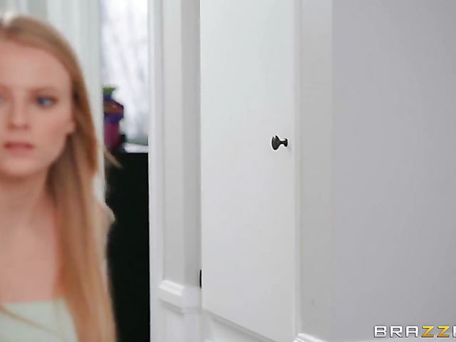 Big titty MILF Alena Croft anal with Xander Corvus in the shower and in her bedroom