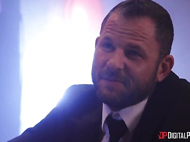 Elegant man pounds all natural sexy brunette Aidra Fox